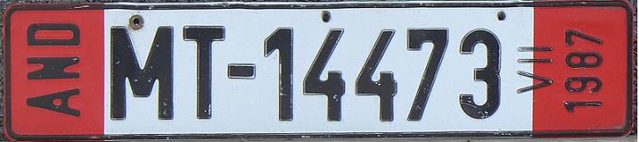 Old temporary series (1981 - 1986), MT = Matrícula temporal (temporary registration), issued in 1986 as one of the latest, expiry date July 1987