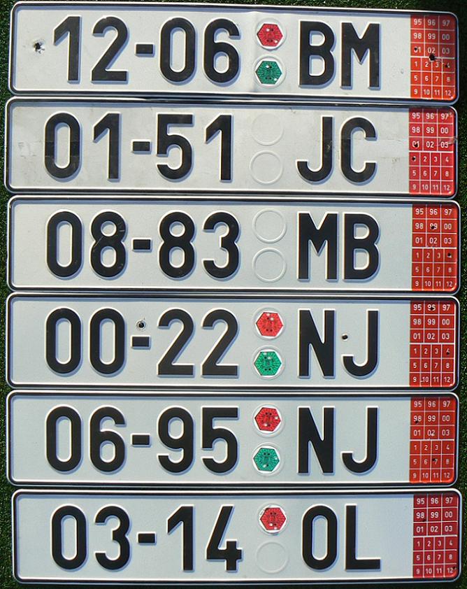 Old temporary plates used for vehicles leaving the country forever - export plates (ca.1995 - 2003)  BM = Brno town, JC = Jičín, MB = Mladá Boleslav, NJ = Nový Jičín, OL = Olomouc (trailer plate), expiry date at right (last two digits of the year above the month)