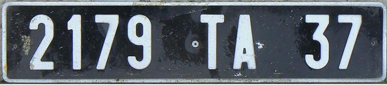 37 = Indre-et-Loire (Tours), Centre - Val de Loire, 1990