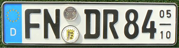 Current seasonal plate (1997 up), FN = Friedrichshafen, 05 / 10 = the first and last months in which the vehicle may be used