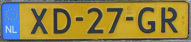 Current style of former normal series (2000 - , obligatory style for older registrations since February 2003), original registration format 1978-91, XD issued in 1989
