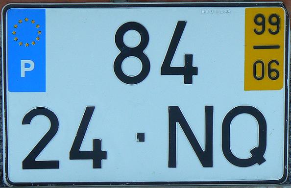 Current / former normal series (1992/1998 - ), date band since 1998, 2 numerals-2 numerals-2 letters in 1992-2005, shown plate issued in June 1999 (the date of first registration)