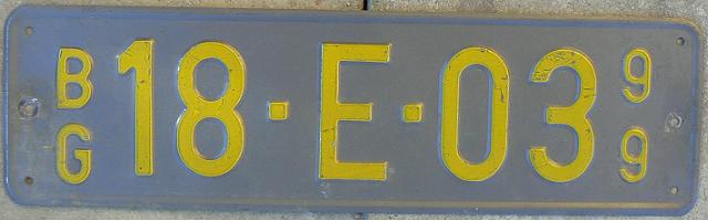 Former diplomatic series (continuation of YU-style,1990-2004, since 2005 3-digit serial), BG = Beograd, 18 = embassy of the Czech Republic, E = representative of commercial mission, 99 = 1999