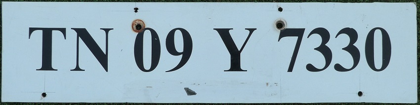 Current normal series (2002 up), black on white = privately used vehicle, TN = Tamil Nadu State (Chennai), 09 = Chennai West